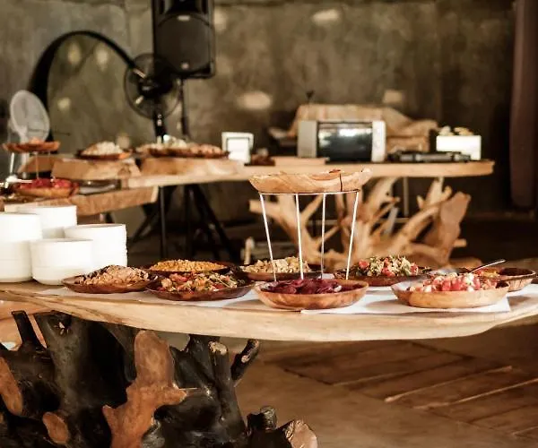 Riva Del Sol Resort *