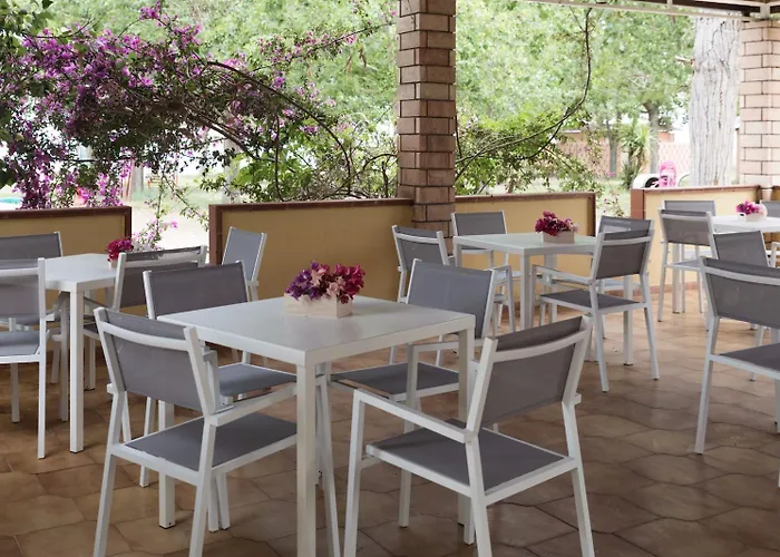 Riva Del Sol Resort *